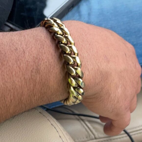 Neiman Marcus 14k Gold Plated Stainless Steel 8mm Miami Cuban Link Bracelet - Picture 3 of 4